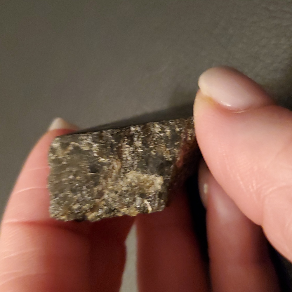 Raw Labradorite - Picture 4 of 6